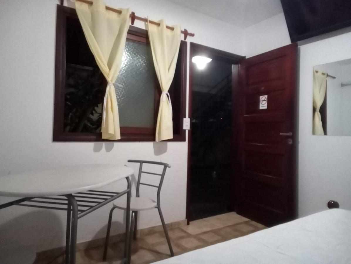 Residencial Santiago Habitaciones Hotel Bed & Break Fast Posadas Buitenkant foto