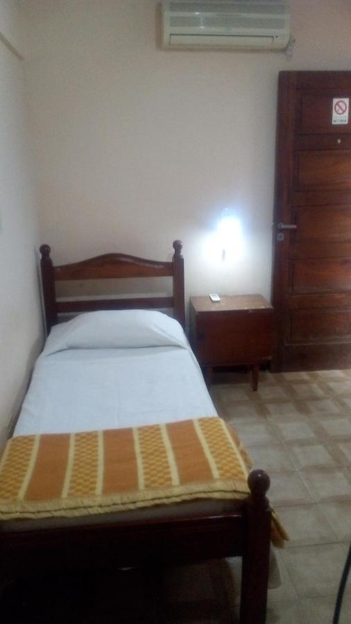 Residencial Santiago Habitaciones Hotel Bed & Break Fast Posadas Buitenkant foto