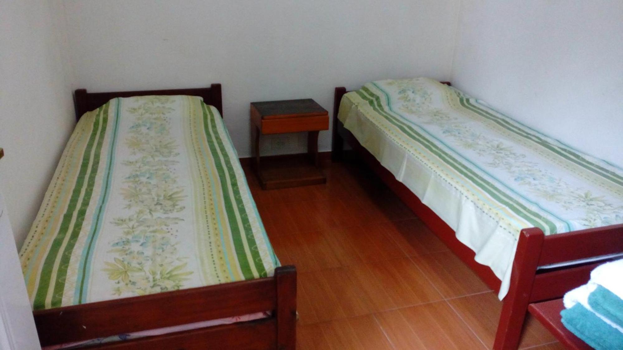 Residencial Santiago Habitaciones Hotel Bed & Break Fast Posadas Buitenkant foto